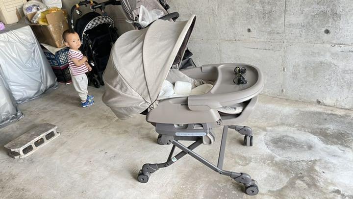 Combi コンビ　ネムリラ　オートスウィング　ハイローチェア　BEDi 電動