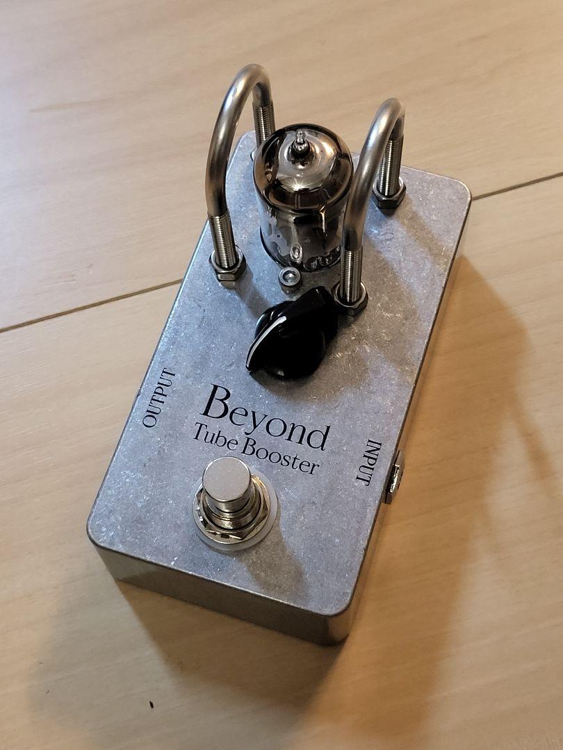 Beyond Tube Booster 真空管（12AU7 EH）搭載